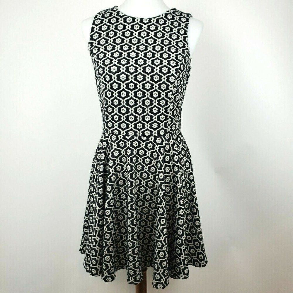 Cynthia Rowley Black White Dress Sleeveless sz S Stretch Skater Dress Fit Flare